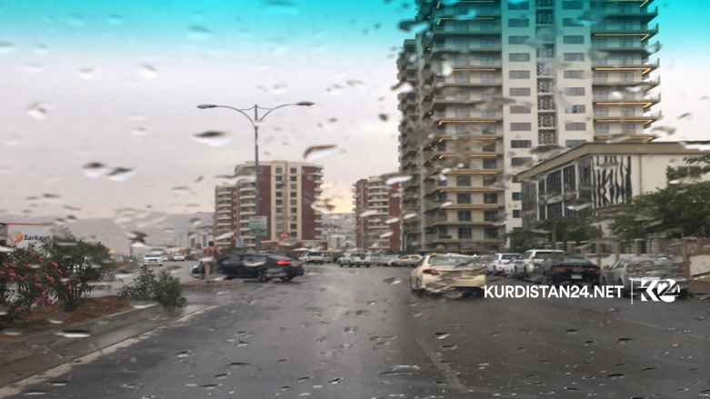 كەشناسی: بارانبارینی بەلێزمە و تەرزە چەند ناوچەیەك دەگرێتەوە